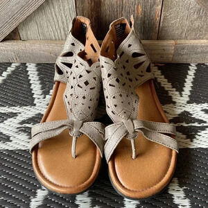 * NWOT* Cobb Hill by  New Balance | Sandals